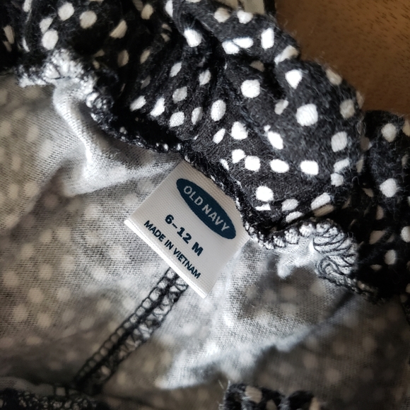 Black & White Shorts Bundle 12m - Picture 3 of 6